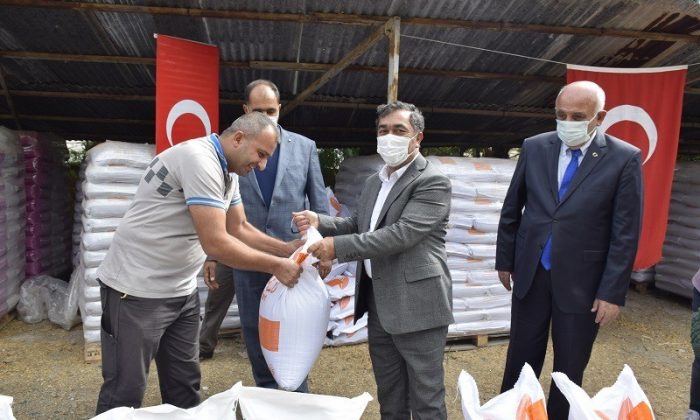 Palu’da çiftçilere yüzde 75 hibeli 28 ton yem bitkisi tohumu dağıtıldı