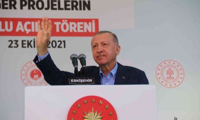 Cumhurbaşkanı Erdoğan Eskişehir’de vatandaşlara seslendi (1)