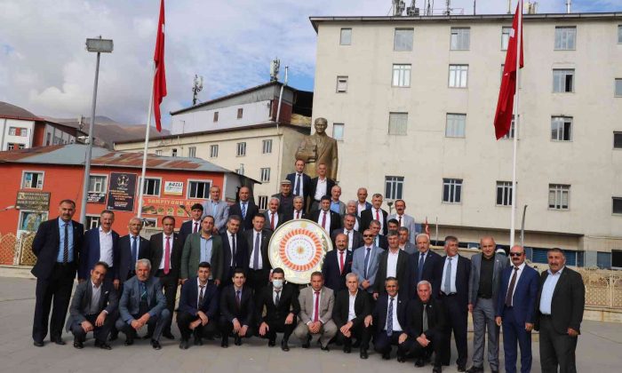 Hakkari’de Muhtarlar Günü kutlandı