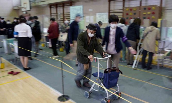 Japonya genel seçim için sandık başında