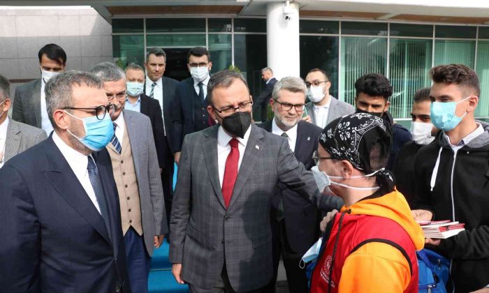 Gençlik ve Spor Bakanı Kasapoğlu, Kahramanmaraş’ta