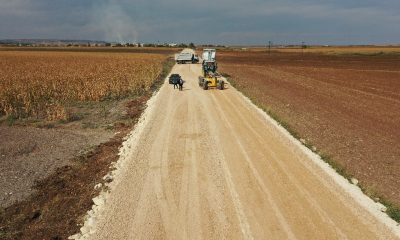 Suruç kırsalı kış öncesi sathi asfaltla buluşuyor