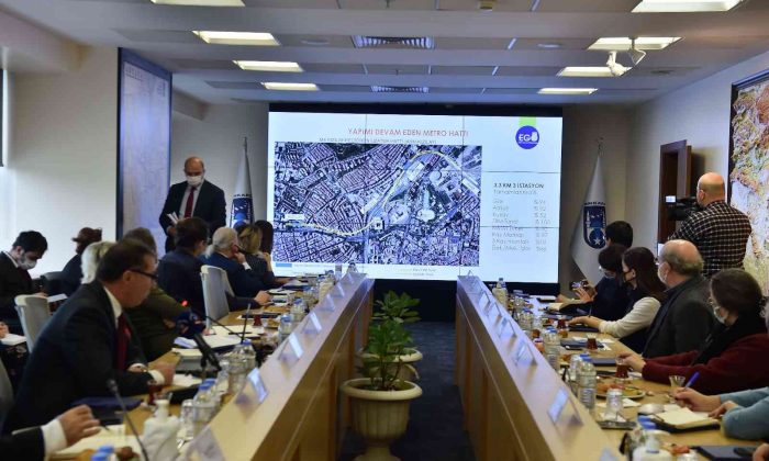 Kızılay-Dikmen metro hattı projesi için akademisyenler ve meslek odalarından görüş alındı